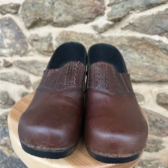 Sanita Brown Leather Slip-On Professional Clogs - Picture 3 of 6